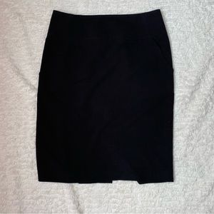 S&D woman’s black mid skirt 4